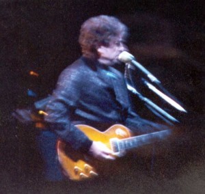 Bob Dylan in concert at Tanglewood, August 4, 1997