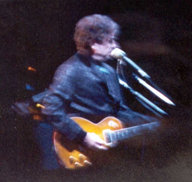 Bob Dylan in concert at Tanglewood, August 4, 1997